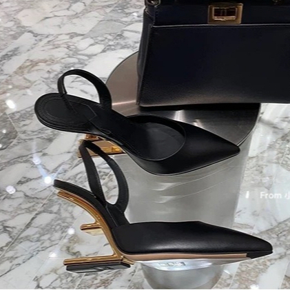 Y024 Cao gót kim loại hình đặc biệt mũi nhọn 8cm da lì phong cách Pháp sang trọng
