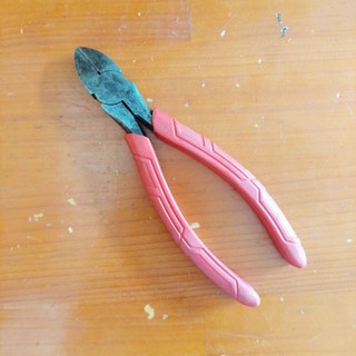 Kìm cắt dây điện, hàng bãi Nhật.