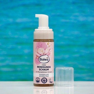 Sữa rửa mặt tạo bọt Balea 150ml