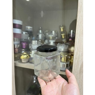 Hũ thủy tinh vuông nắp đen 200ml 50ml