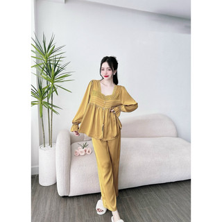 Set lụa tay dài cổ vuông phối ren nút ngọc