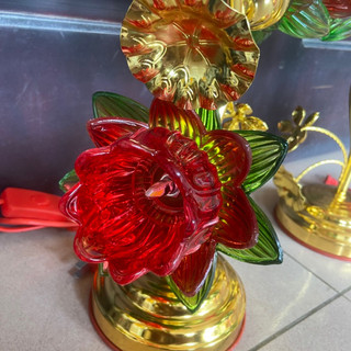 ĐÈN THỜ HOA SEN 3 tầng 50cm ( 1 đôi )