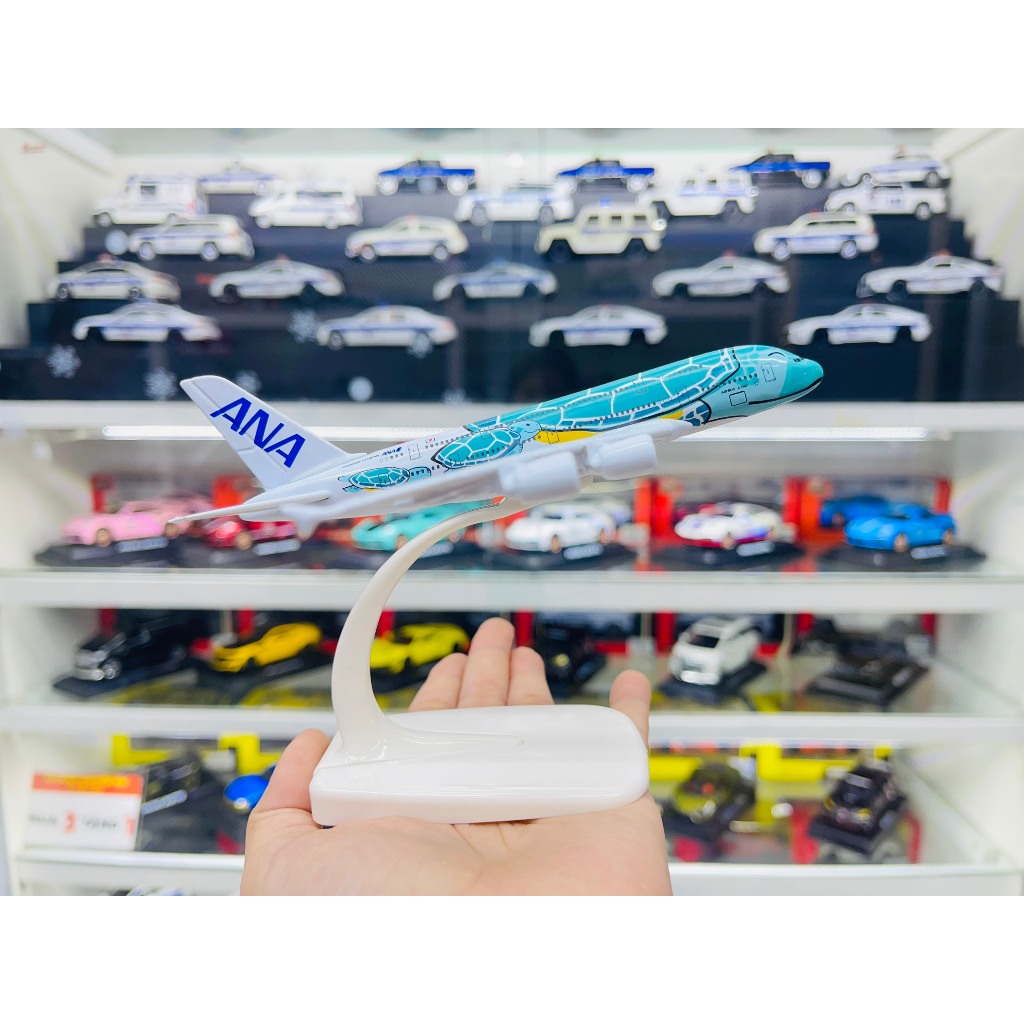 Mô hình máy bay ANA Green Turtle Kai A380 có đế 16cm MB16209