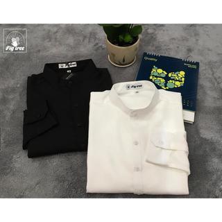 Áo sơ mi màu trắng cổ trụ