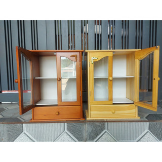 Tủ thuốc y tế gia đình treo tường mái bằng . loại có hộc kích thước 34x18x45 cm