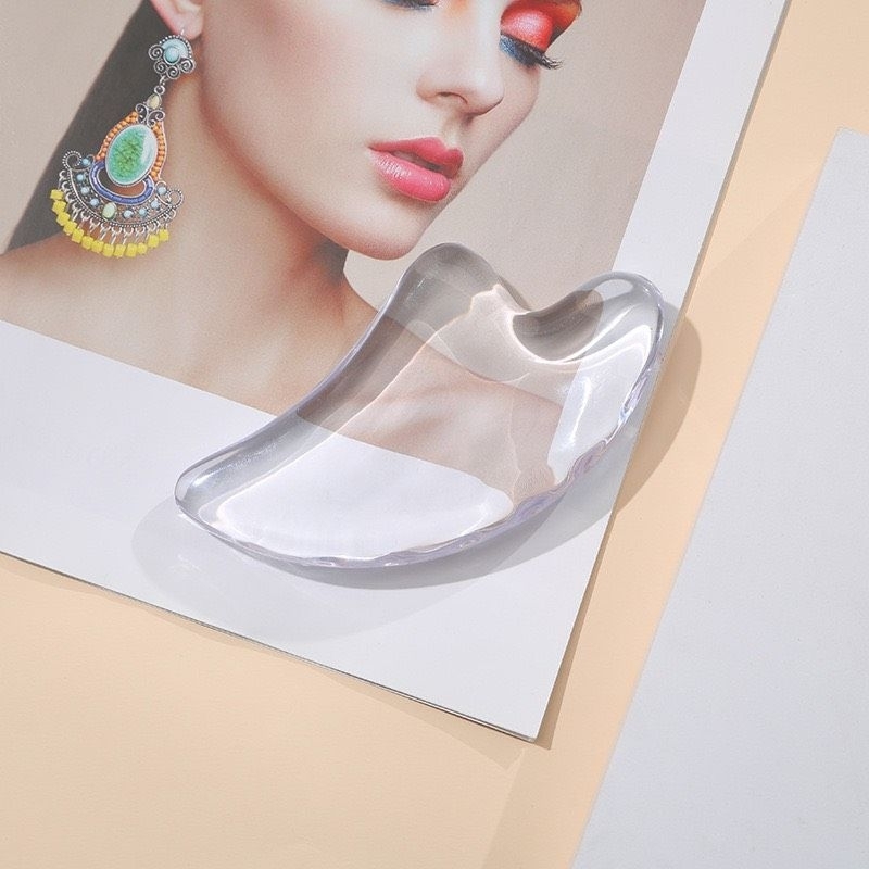 Đá massage mặt Guasha trong suốt