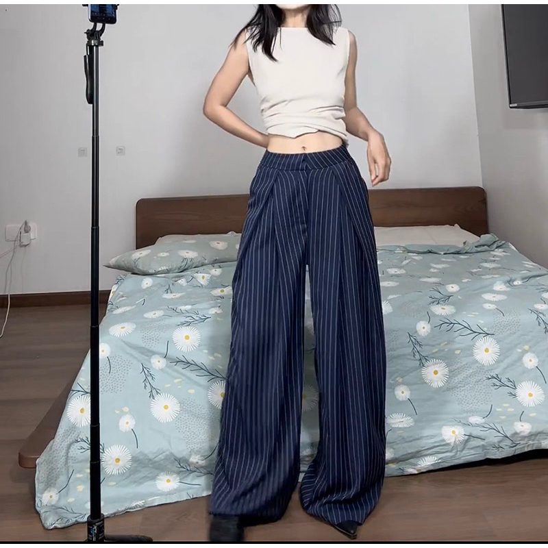 | HÌNH THẬT ĐỘC QUYỀN CUBEDLEMON | Quần ống siêu rộng ulzzang ly lệch phần lưng sọc | BigBuy360 - bigbuy360.vn