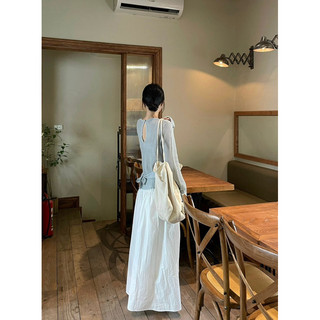 𝐙𝐢𝐧𝐧𝐢𝐚/𝐀́𝐨 𝐬𝐨̛̣𝐢 𝐝𝐞̣̂𝐭 đ𝐮̣𝐜 𝐥𝐨̂̃ 𝐯𝐚̣𝐭 𝐧𝐨̛ 𝐦𝐚̣̆𝐜 𝟐 𝐤𝐢𝐞̂̉𝐮 𝐦𝐮̀𝐚 𝐭𝐡𝐮 10081