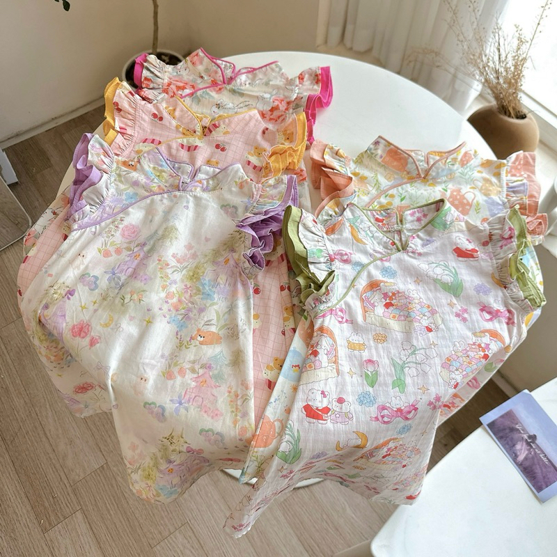 Váy sườn xám cách tân cánh tiên cho bé gái