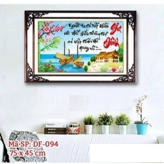Tranh đính đá gia đình. Tranh gắn đá chưa đính.