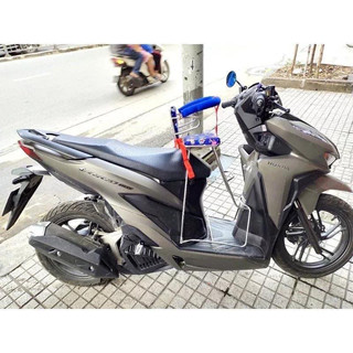 Ghế ngồi xe máy cho bé xe Vario có dựa vòng đai