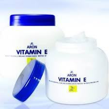 Kem dưỡng Vitamin E Thái Lan