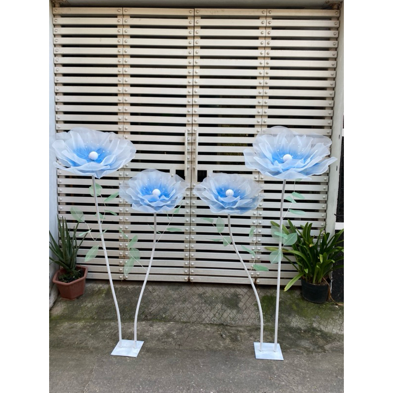 Đế sắt cắm hoa khổng lồ giày đặc