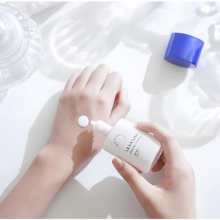 Kem chống nắng, làm trắng da Transino Whitening Day Protector SPF35+++