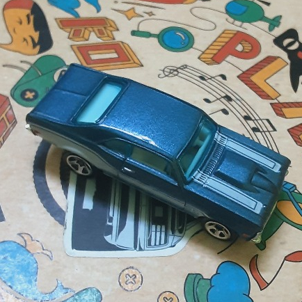 Xe Mô Hình Hot Wheels 68 Chevy Nova