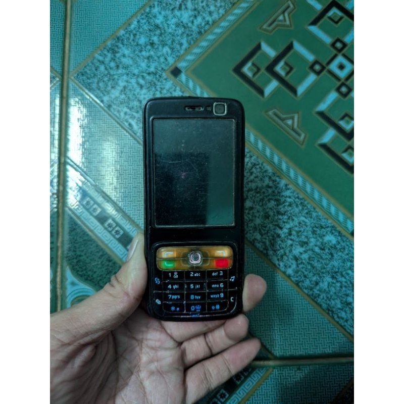 Xả kho xác điện thoại Nokia N73 màn không lên