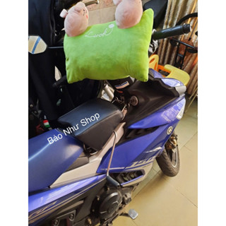 Ghế nệm ngồi xe máy cho bé xe Exciter, Winner  Winner X có gác chân( không kèm baga)