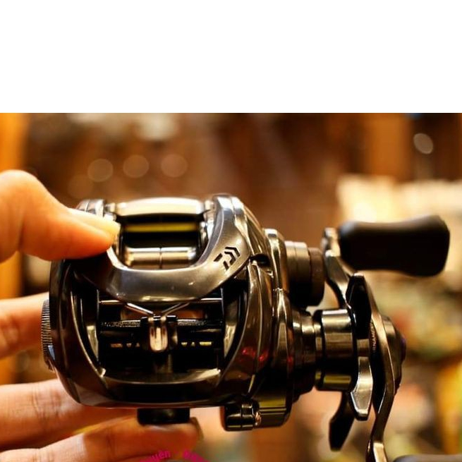Máy ngang Daiwa Tatula SV TW 103 SHL / XHL