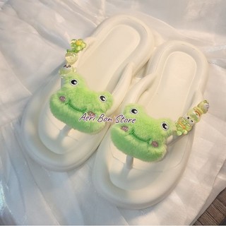  Dép Kẹp Bánh Mì AeriBon Shoes Hình Ếch Xanh Xinh Xắn Đế Dày Gắn Sticker Charm Đi Biển 