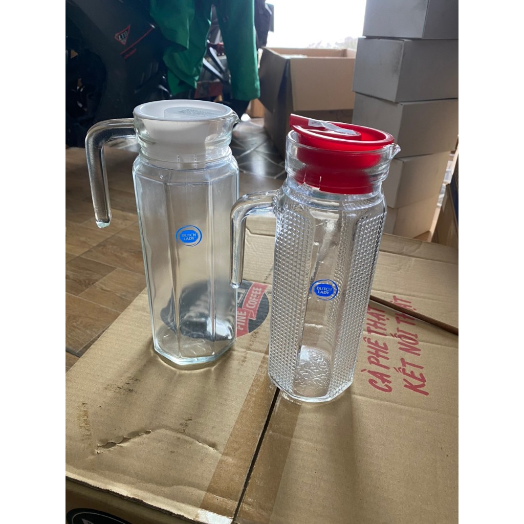 BÌNH NƯỚC THỦY TINH 1L QUÀ TẶNG SỮA DUTCH LADY