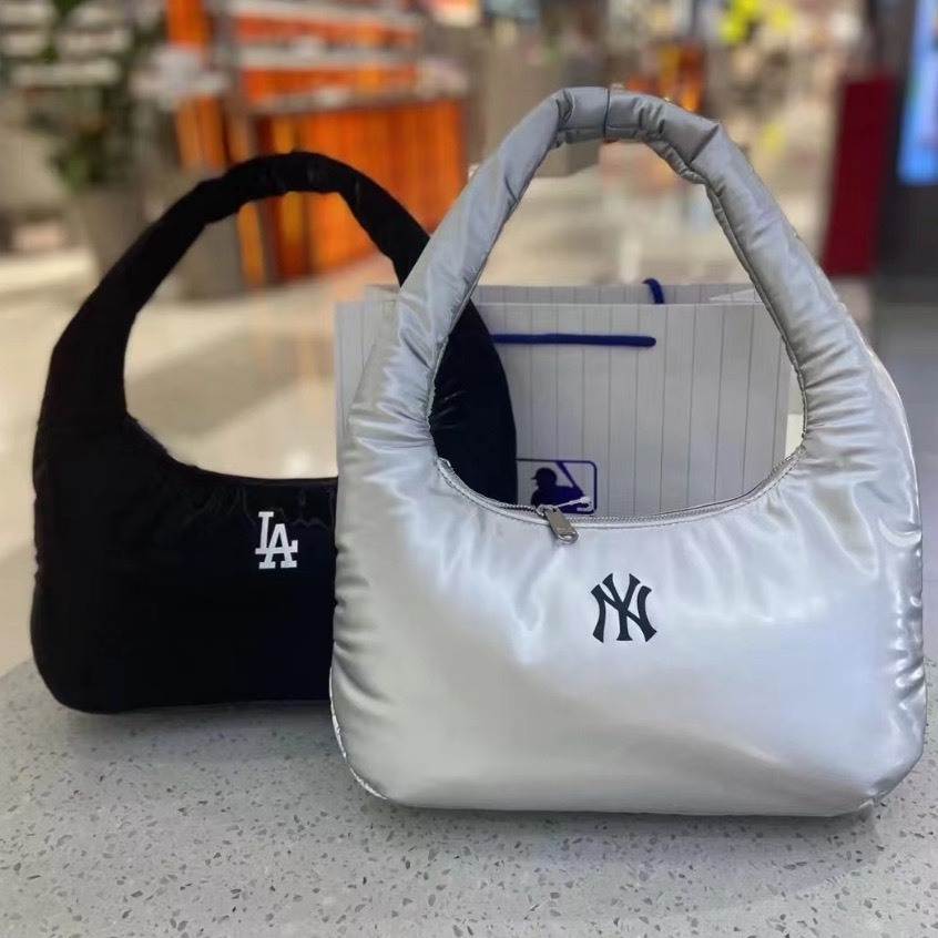 Túi Hobo Luxe MLB LA Dodgers mẫu mới nhất 2024 dành cho nữ