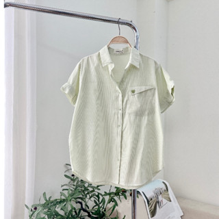 Áo Sơ Mi Kẻ Sọc Nữ Tay Ngắn Bo Gấu 1 Túi Lật Thêu Tim Chất Liệu Cotton Đũi Mềm Mát Freesize Form Rộng