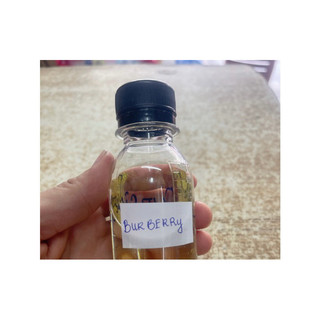Tinh dầu gốc burberry 100g