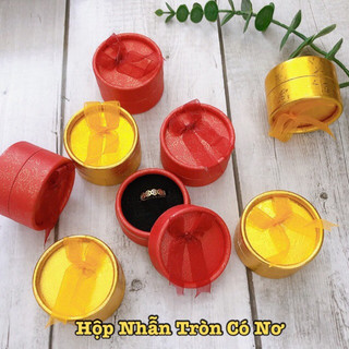 Hộp nhẫn tròn có nơ