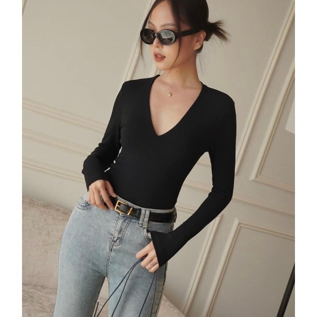 Áo Tay Dài Cổ Tim chất cotton ôm body tôn dáng - Áo thun nữ đẹp cổ V | BigBuy360 - bigbuy360.vn