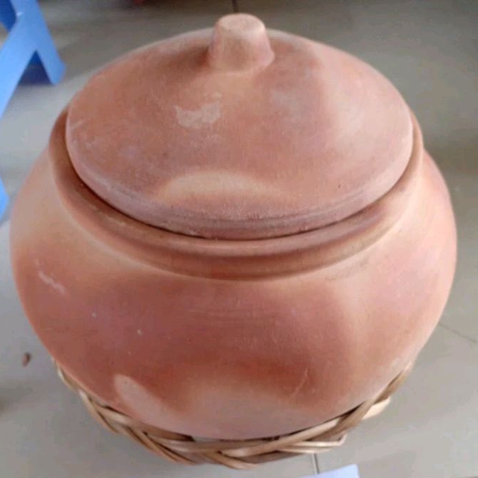 nồi đất nung lớn 16-17-18cm/1c