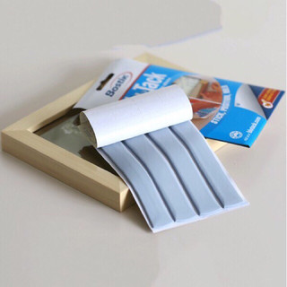 Cao su dán blutack