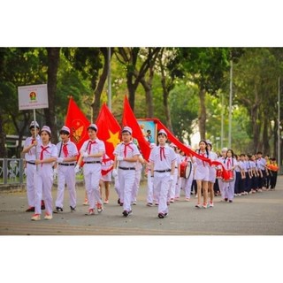 Đồng phục nghi lễ, quần áo nghi lễ, đồng phục nghi thức - Thiết bị Đoàn Đội