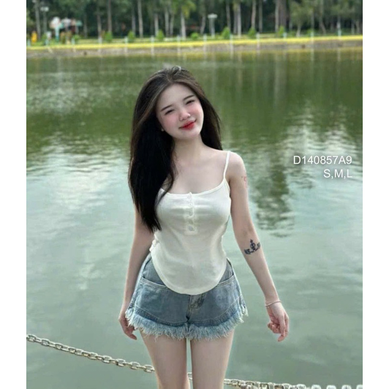 Quần short jean nữ lưng cao lai tua | PINKSHOP 1990