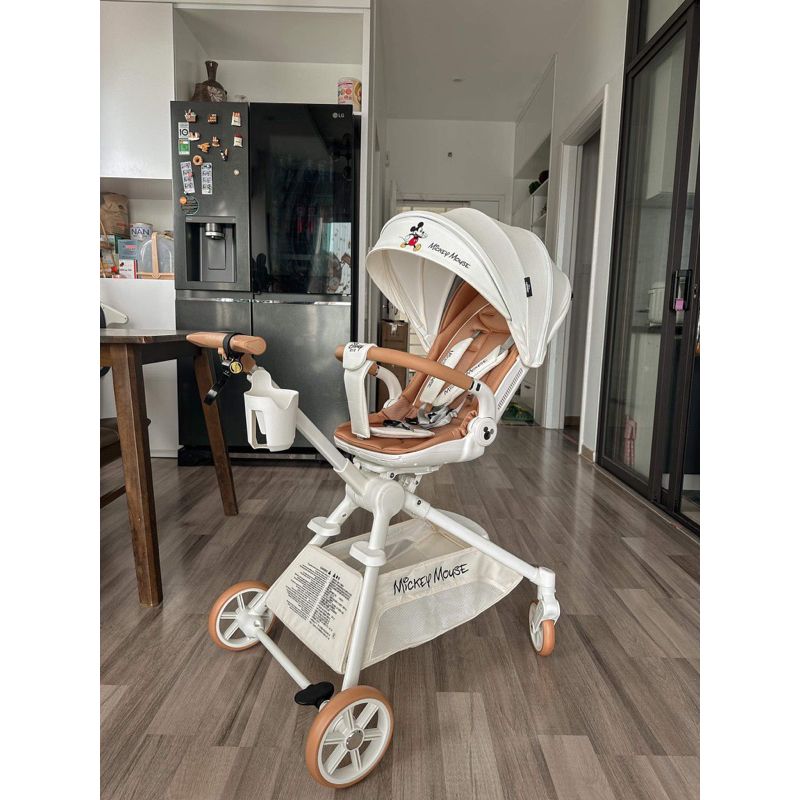 VINNG Q7-3 /  SLIPHERO T9 , VINNG Q7 MICKEY / PLAYKIDS A8 ( phiên bản đặc biệt ) MỘC TRÀ XE ĐẨY GẤP 