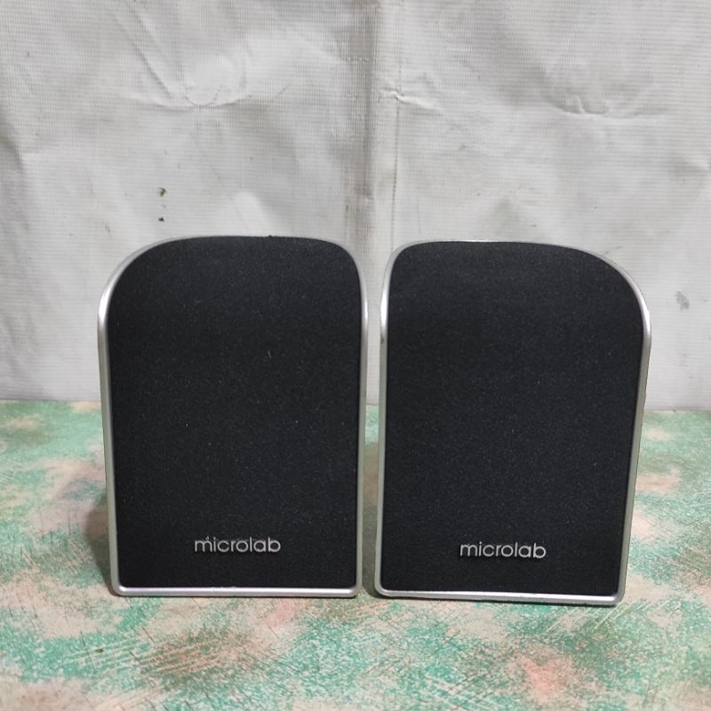 Loa vệ tinh microlab (loa con)