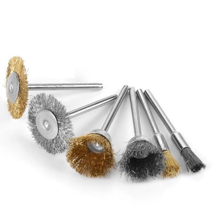 Chổi đánh rỉ sắt lông ngựa 3 mm. BN.