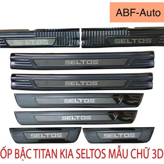 Ốp Bậc Cửa Xe Kia Seltos 2021-2024 Mẫu Titan chữ 3D cao cấp vân sước