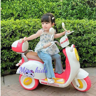 Xe máy điện vespa cho bé, xe điện có đèn, nhạc, mẫu mới nhất 2022