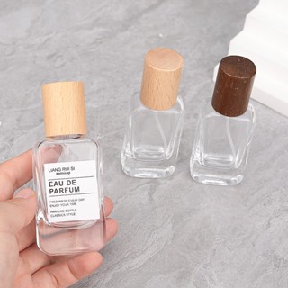 Chai chiết nước hoa thủy tinh cao cấp 20ml / 30ml chai vuông dẹp nắp gỗ vòi xịt phun sương