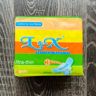 Băng vệ sinh có cánh L&X 02