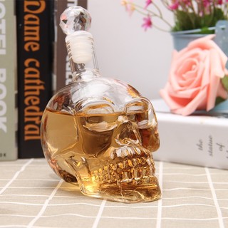 Bình thủy tinh hình đầu lâu 3D độc đáo