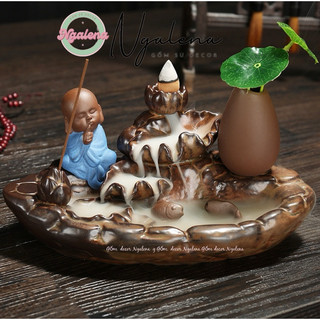Thác khói trầm hương