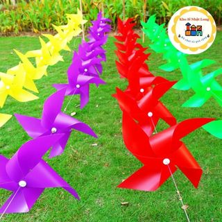 [24cm] 100 chong chóng nhựa 24cm dây treo trang trí, chong chóng 7 màu đi kèm dây bọc nhựa