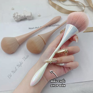 Chổi phủi bụi nail cán dài Nghi Thảo Official
