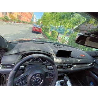 Mazda Cx5, Cx8 Thảm Taplo Chống Nóng, nhiều chất liệu cho khách hàng lựa chọn theo nhu cầu.