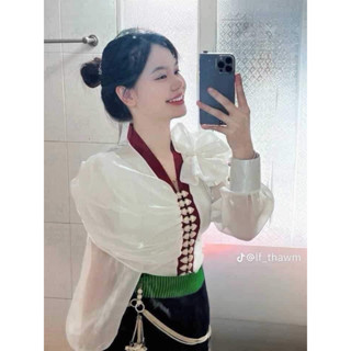 áo cóm cổ V phi bóng trắng nơ tơ tay tơ dài , áo cóm dân tộc thái
