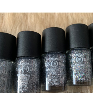 Nước Sơn móng kim tuyến Yesterday 15ml 💥GIÁ RẺ💥kim tuyến bạc sáng màu đỏ đô màu hồng da màu củ hành củ tỏi đỏ đô đỏ tươi