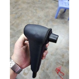 Bọc cần số tay phanh spark, matiz số tự động, da bò thật khâu thủ công. khắc logo theo hãng xe