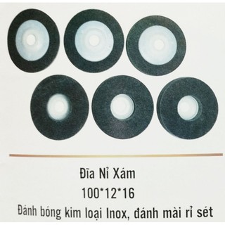 Bánh nỉ xám cứng.10cm x 2 cái