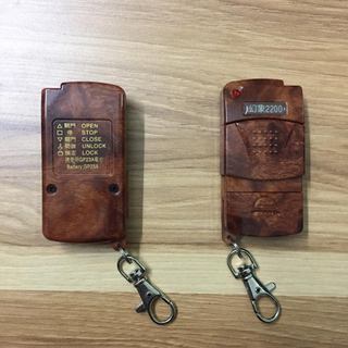 Điều khiển cửa cuốn 2200